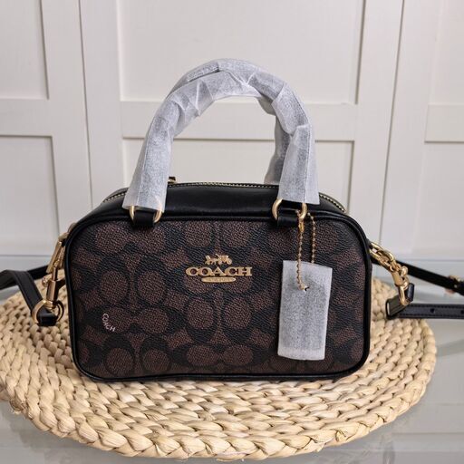 [コーチ] トートバッグ ボストンバッグ ショルダーバッグ ハンドバッグ 2WAY 収納バッグ