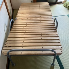 折り畳みシングルベッドの画像