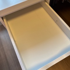 IKEA ラグカプテン　デスク
　の画像