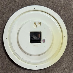 値下げしました‼️プ-さんの丸型掛け 時計の画像