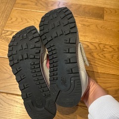 ニューバランス　スニーカー　キッズ　19センチの画像