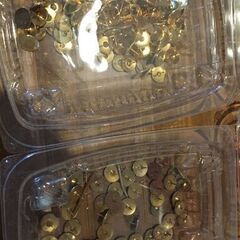 大量　押しピン 無料の画像