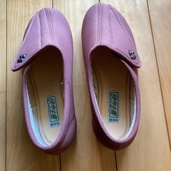 介護靴の画像