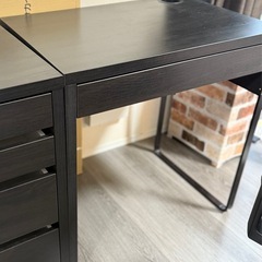 イケア  机　の画像