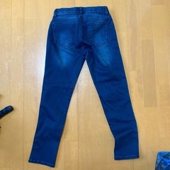 美品！！スリット付きスキニーデニムの画像