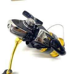 店頭引き渡し 中古 ダイワ Daiwa 23レガリス LT2500S-XH スピニングリールの画像