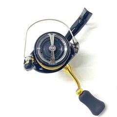 店頭引き渡し 中古 ダイワ Daiwa 23レガリス LT2500S-XH スピニングリールの画像