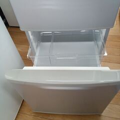★リユースのサカイつくば店★TK6851 Panasonic 冷蔵庫 NR-B14AW 138L 18年製 動作確認／クリーニング済み　【リユースのサカイつくば店】 の画像
