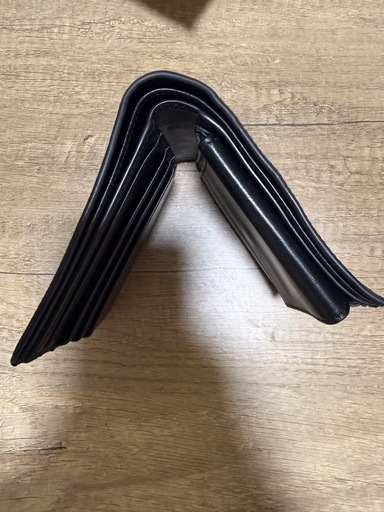 本日限り　CELINE セリーヌ 二つ折り財布 