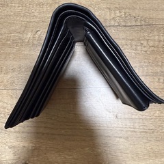 CELINE セリーヌ 二つ折り財布 ブラック 箱・袋付き 美品 の画像