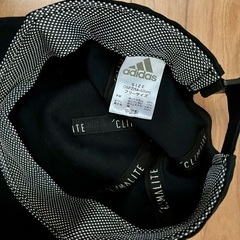 【美品】adidasのキャップの画像