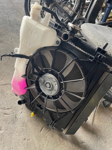 2020  Daihatu Tank Radiator 