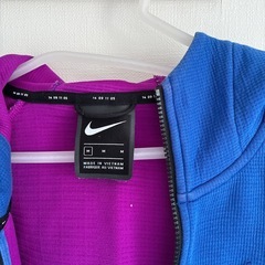 NIKE パーカーの画像