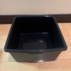 プラスチックケース2個（中古
） の画像
