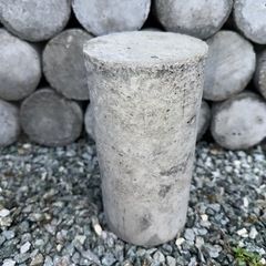 円筒型コンクリートの画像