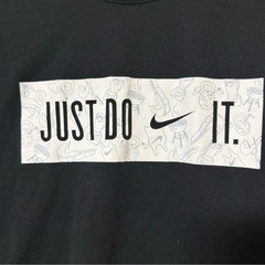 NIKE Tシャツの画像