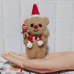 羊毛フェルト クリスマス　可愛いクマさん スタンド・ケーキ付きの画像