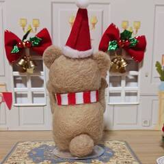 羊毛フェルト クリスマス　可愛いクマさん スタンド・ケーキ付きの画像