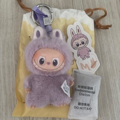 らぶぶ ラブブ LABUBU PIN FOR LOVE イニシャル Mの画像