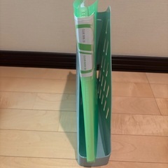 CLEAR BOOK A4 SIZE（中古）の画像
