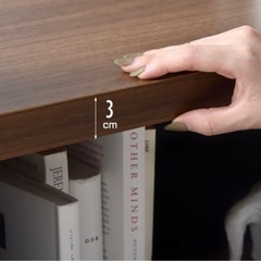ブラウン木目調のローテーブルの画像
