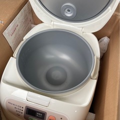 SHARP炊飯器10号炊きの画像