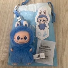 らぶぶ ラブブ LABUBU PIN FOR LOVE イニシャル Oの画像