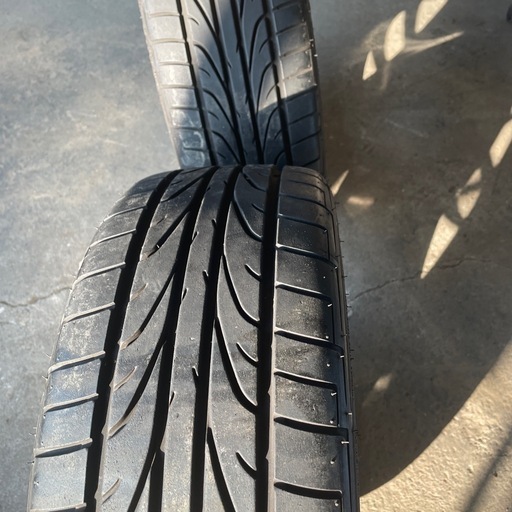 車のパーツ pinso Tyre