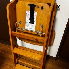 木製　子供用　椅子　ベビーチェアの画像