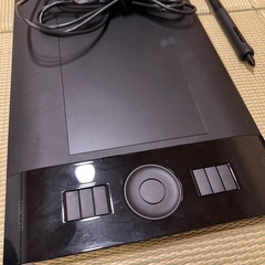 Wacom Intuos4 ptk-440 ペンタブレット 本体&ペンの画像