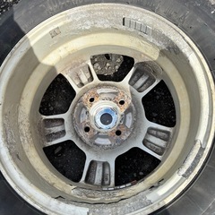 BRIDGESTONE  スタッドレスタイヤ　1シーズンのみ着用　の画像