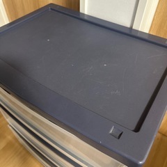 プラスチック収納ケースの画像