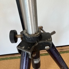 決定　カメラ　三脚の画像