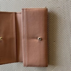 FURLA長財布ひピンクの画像