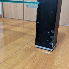 ガラステーブルの画像