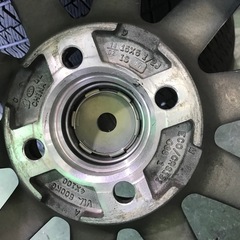 15インチ！5.5J +45 PCD100 4穴 ブリザック VRX２185/65R15  ４本セットの画像