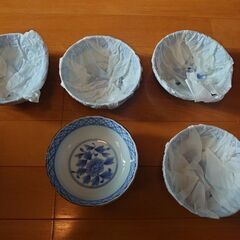 小鉢のお皿5枚セットの画像