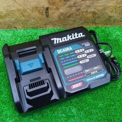 マキタ makita DC40RA 40V 急速充電器【船橋馬込店】【店頭取引限定】【未使用】管理番号：IT0CIPK15Z3Kの画像