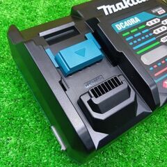 マキタ makita DC40RA 40V 急速充電器【船橋馬込店】【店頭取引限定】【未使用】管理番号：IT0CIPK15Z3Kの画像