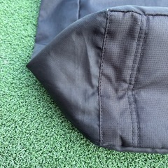 adidasトートバッグの画像