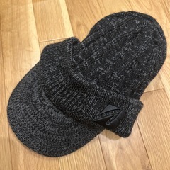【未使用】ゴルフ　ニット帽子2つの画像