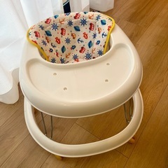 西松屋歩行器Gウォーカーの画像