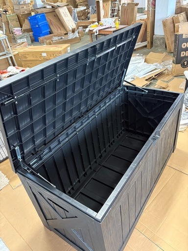新品 1点のみ CO 物置 収納庫 454L 超大型サンズ 大容量 幅132*奥行き61*高さ65cm ベランダ収納 屋外収納ボックス 収納ベンチ 倉庫 屋外収納庫 ベンチストッカー アウトドア収納 屋外 収納 おしゃれ ブラック