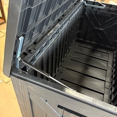 新品 HOMECO 物置 収納庫 454L 超大型サンズ 大容量 幅132*奥行き61*高さ65cm ベランダ収納 屋外収納ボックス 収納ベンチ 倉庫 屋外収納庫 ベンチストッカー アウトドア収納 屋外 収納 おしゃれ ブラックの画像
