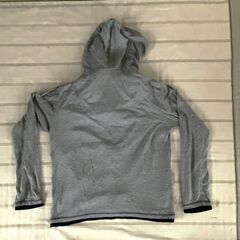 SLIPPIN AND SLIDIN製　フード付きカーディガン　メンズ：Ｌ　グレー色の画像