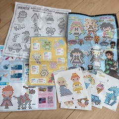 美品！はじめてのアクアビーズ&鬼滅の刃アクアびビーズの画像