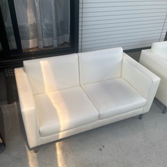 ソファの画像
