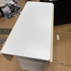 未使用品 1箇所傷あり　VEEZHA カウンターテーブル ダイニングテーブル キッチン カウンター収納 カウンターテーブル 80cm バタフライカウンター (白)の画像