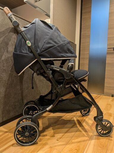 良品ベビーカー／Combi コンビ／スゴカSwitch エッグショック AN