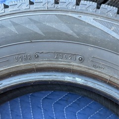 ダンロップ スタッドレスタイヤ　WINTER MAXX  175/70R14の画像